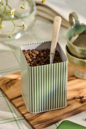 ib larsen plåtburk randig grön