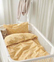 franzens textil borganäs bäddset spjälsäng hedda gul blommig