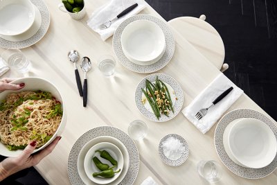 Mainio Sarastus tallrik 25 cm svart/vit