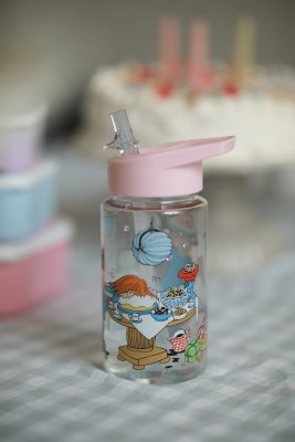 Pippi Födelsedag, Vattenflaska i plast rätt start