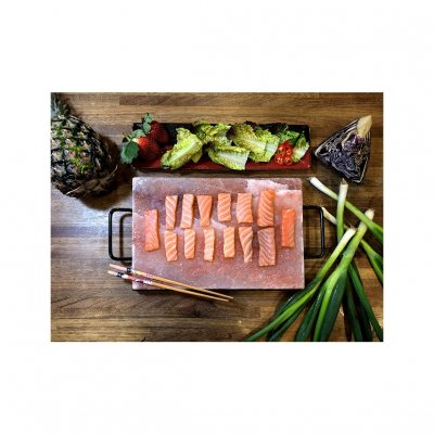 Saltsten från Himalaya med hållare