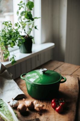 emaljerad gjutjärngryta