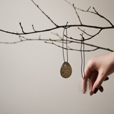 Airy Hanging Egg - clear