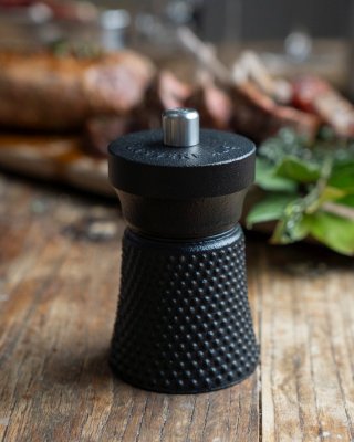 Zassenhaus Pepparkvarn gjutjärn 10 cm